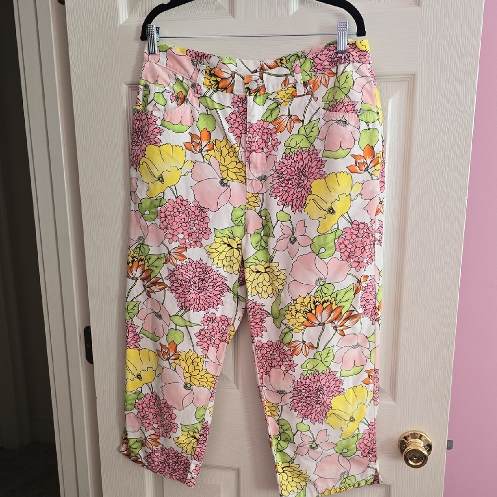 Bill Blass‎ Vibrant Floral Jeanswear